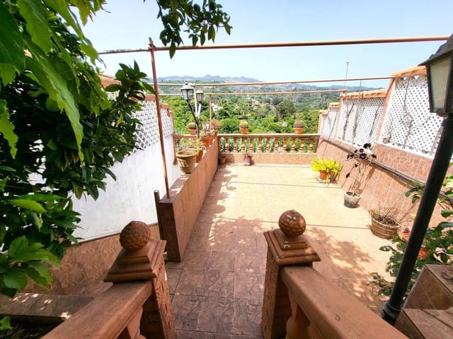 4 slaapkamer Rijtjeshuis te koop in Valleseco met garage - € 169.000 (Ref: 9141588)