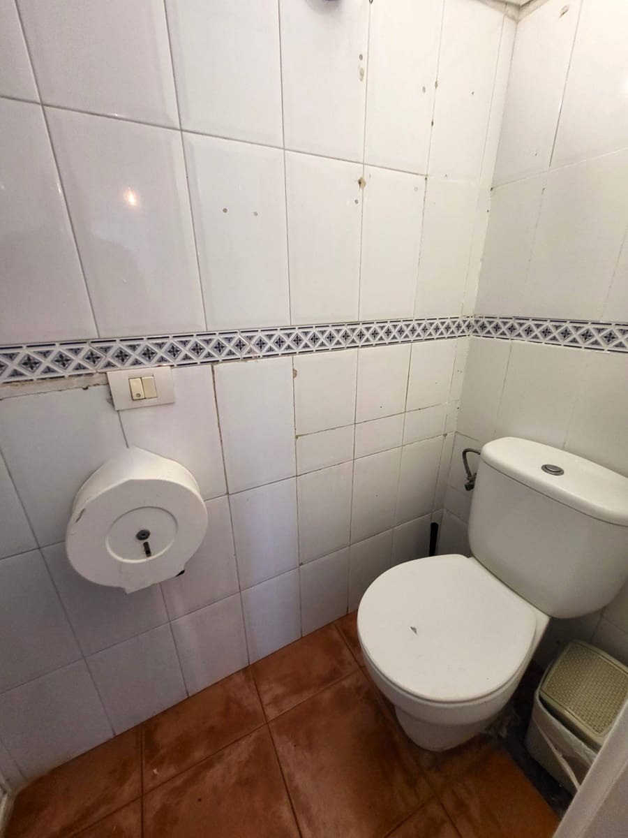 6 soveværelse Virksomhed til leje i Santa Brigida - € 850 (Ref: 9145502)