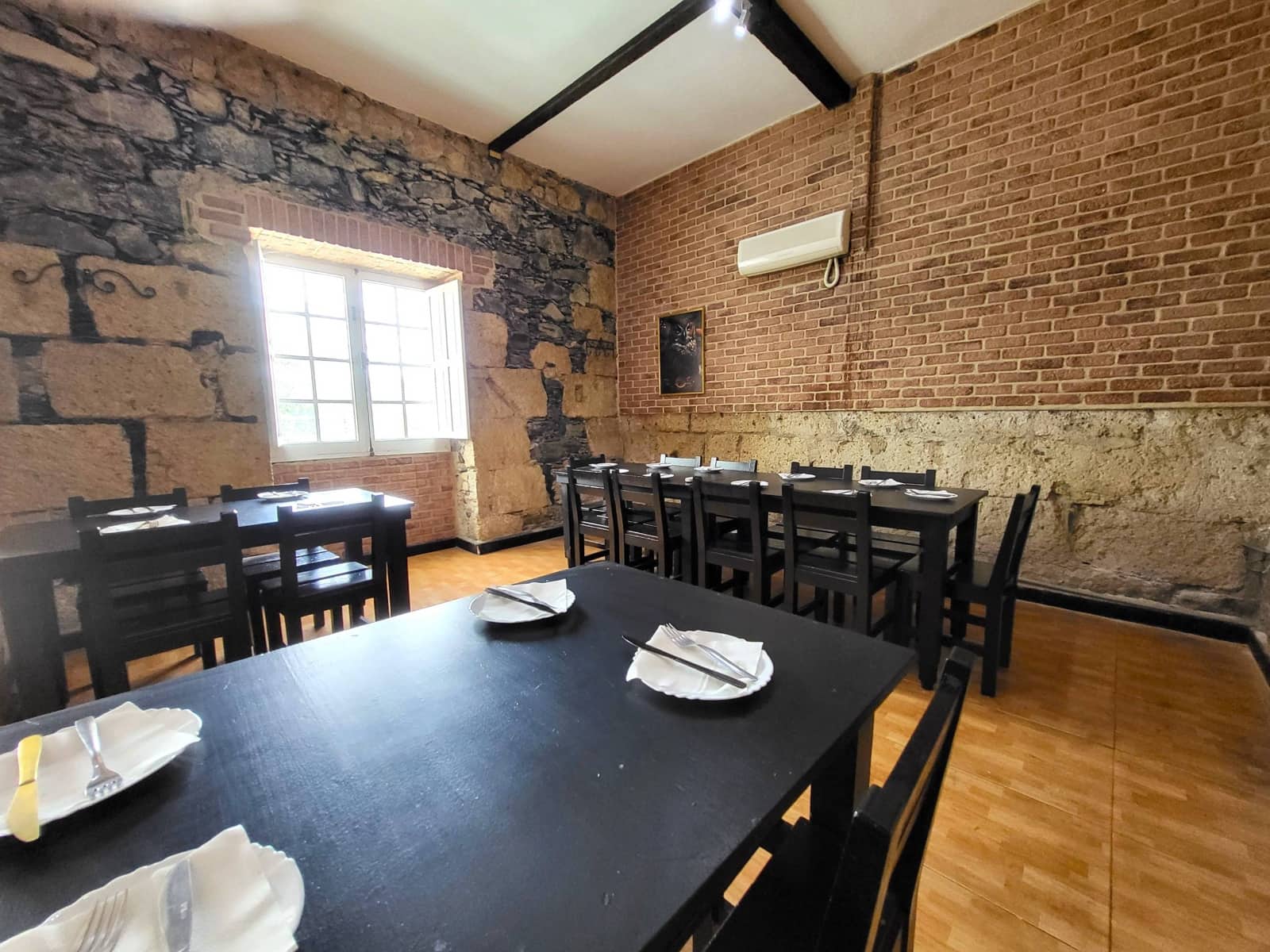 6 soveværelse Virksomhed til leje i Santa Brigida - € 850 (Ref: 9145502)