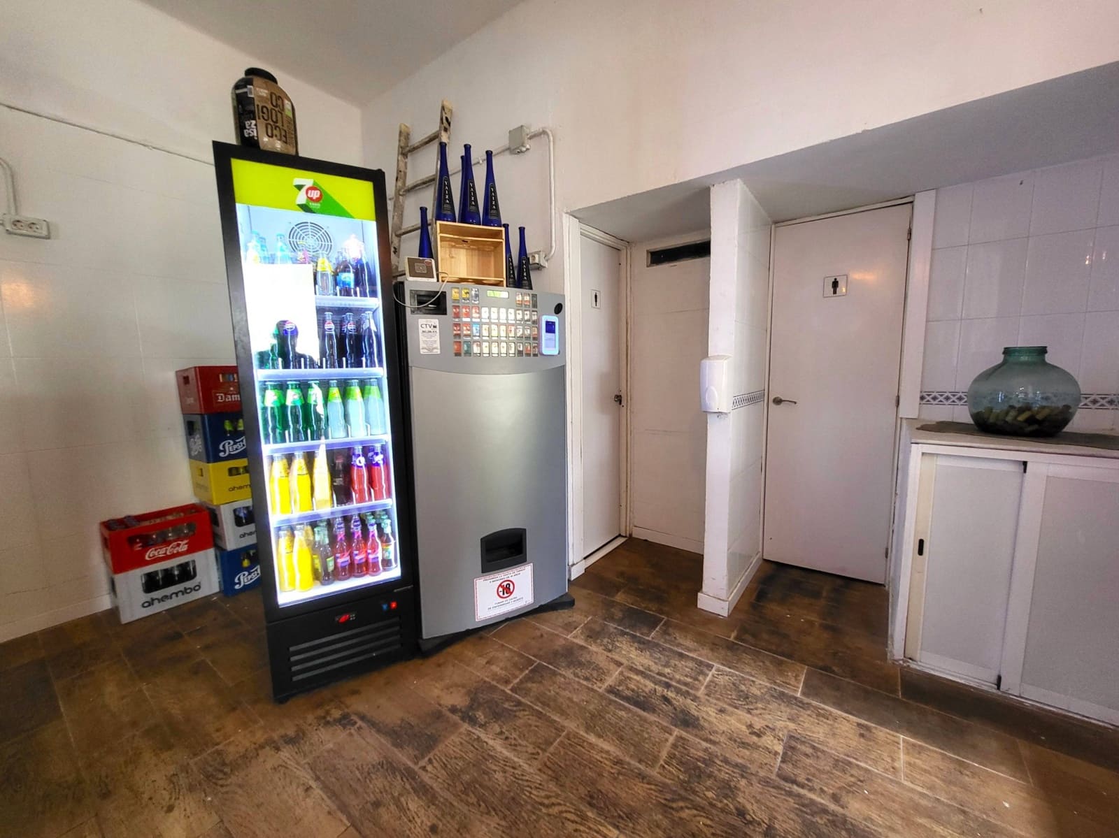 6 soveværelse Virksomhed til leje i Santa Brigida - € 850 (Ref: 9145502)