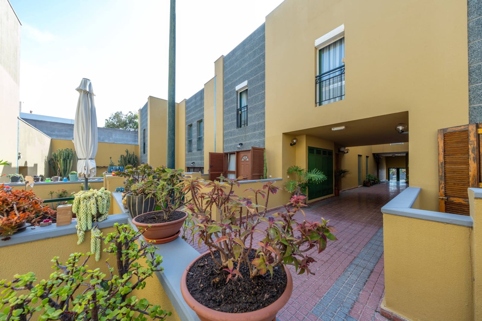 3 soveværelse Lejlighed til salg i Las Palmas de Gran Canaria - € 265.000 (Ref: 9153907)