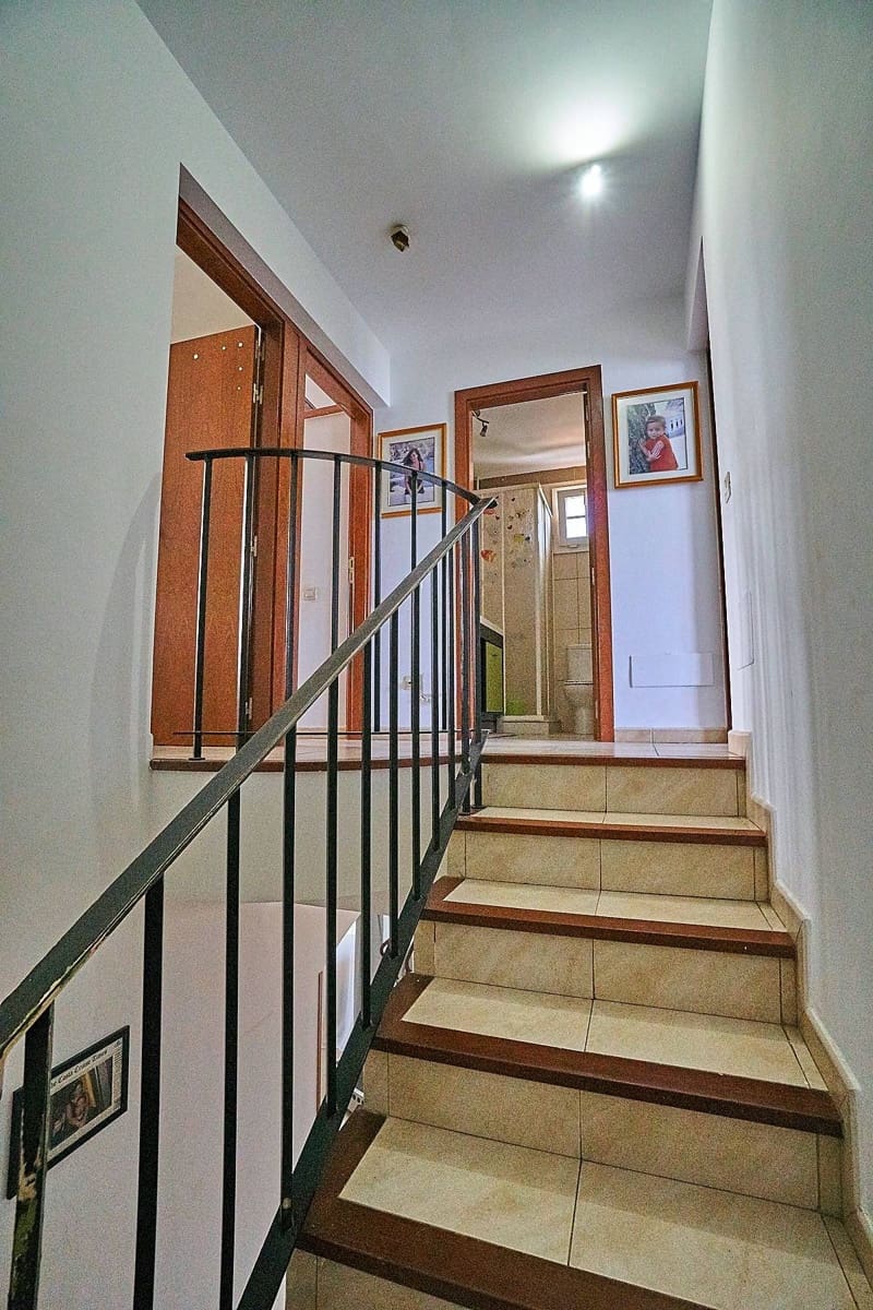 3 slaapkamer Halfvrijstaande villa te koop in Ingenio met garage - € 325.000 (Ref: 9159446)