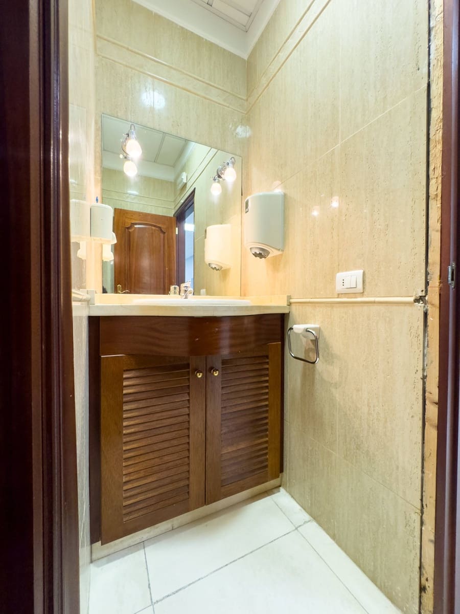 Commerciale in vendita in Santa Cruz de Tenerife - 390.000 € (Rif: 9162275)