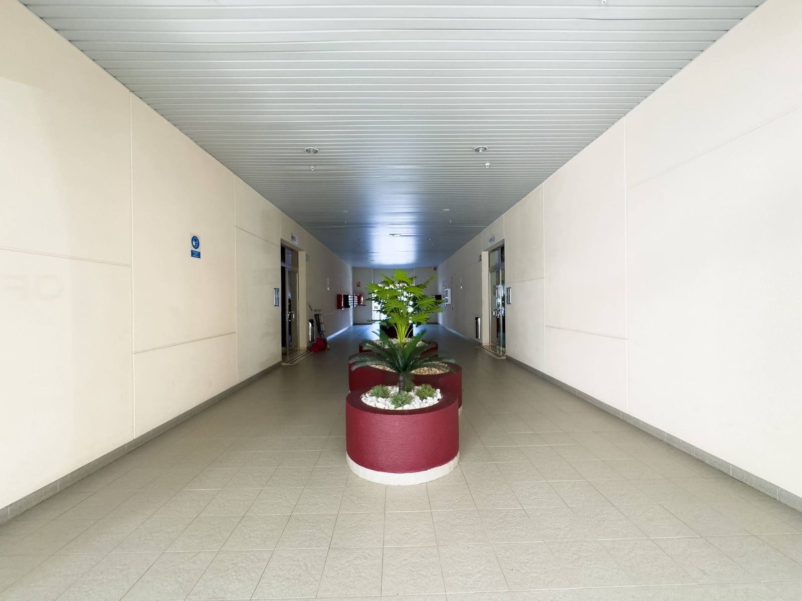 Commerciale in vendita in Santa Cruz de Tenerife - 390.000 € (Rif: 9162275)