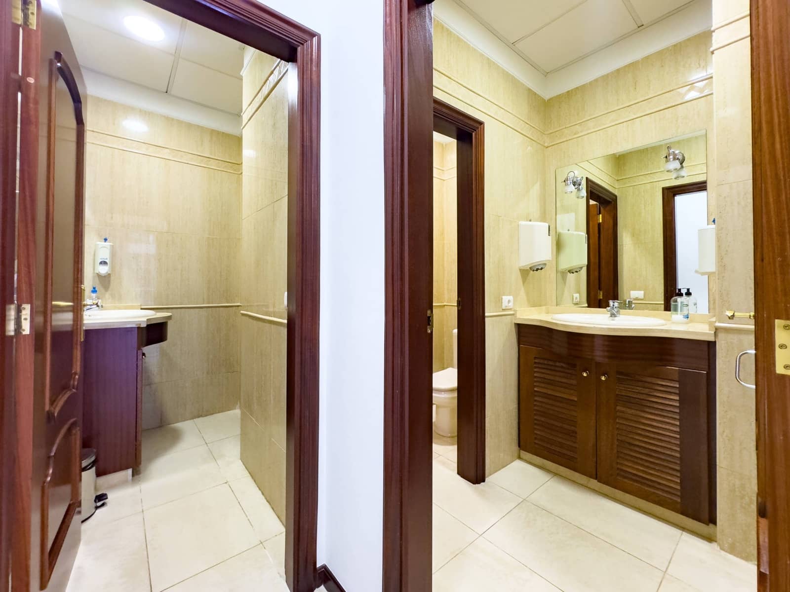 Commerciale in vendita in Santa Cruz de Tenerife - 390.000 € (Rif: 9162275)