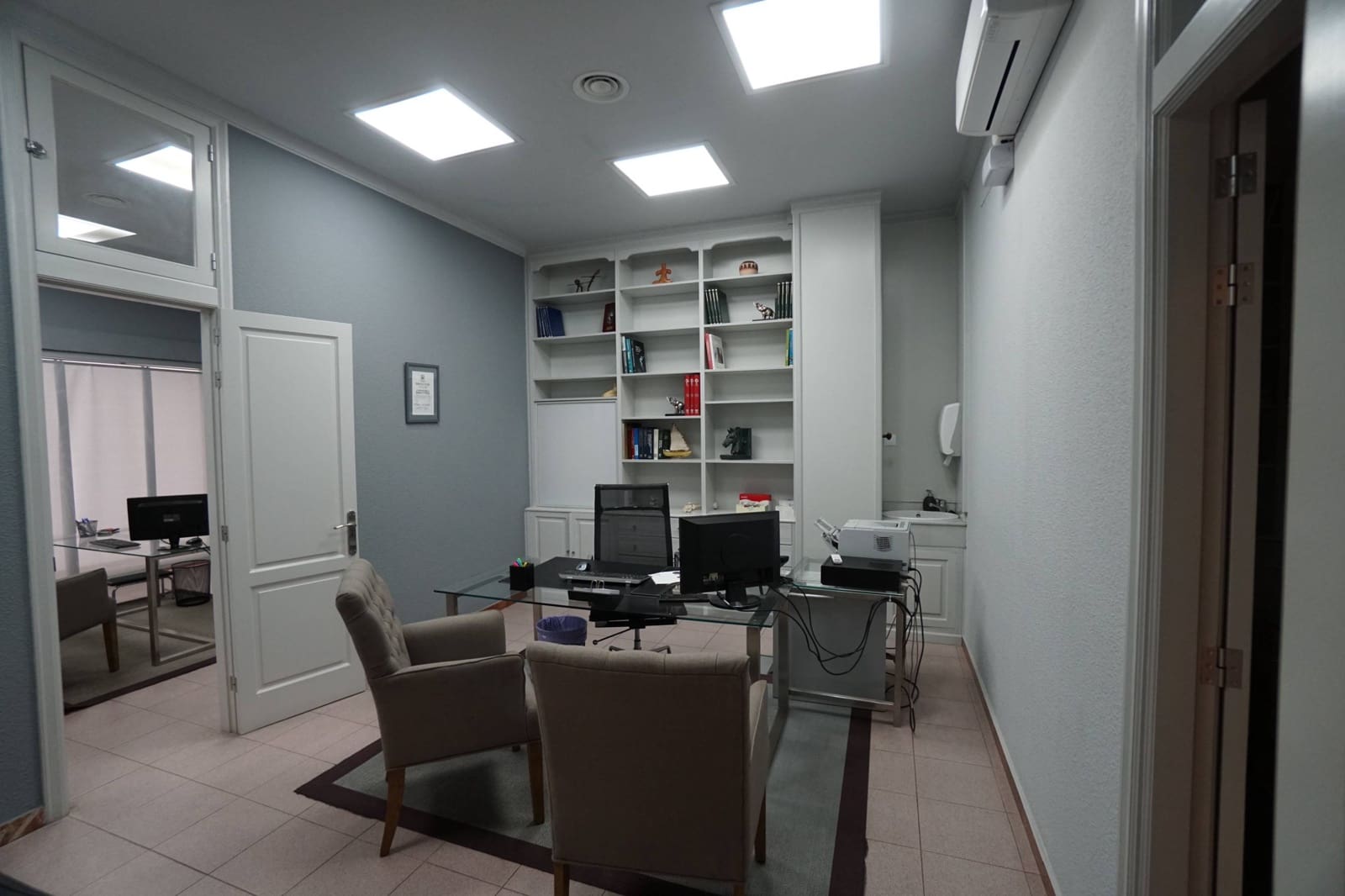 3 soveværelse Erhverv til leje i Las Palmas de Gran Canaria - € 1.700 (Ref: 9173445)