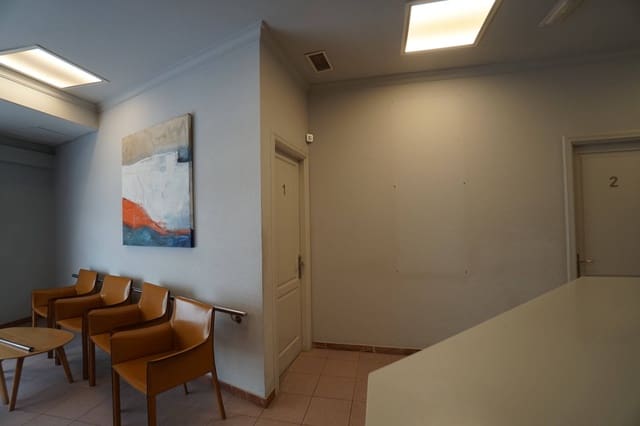 3 Zimmer Gewerbe zu vermieten in Arenales - Lugo - Avda. Marítima, Las Palmas de Gran Canaria - 1.700 € (Ref: 9173445)