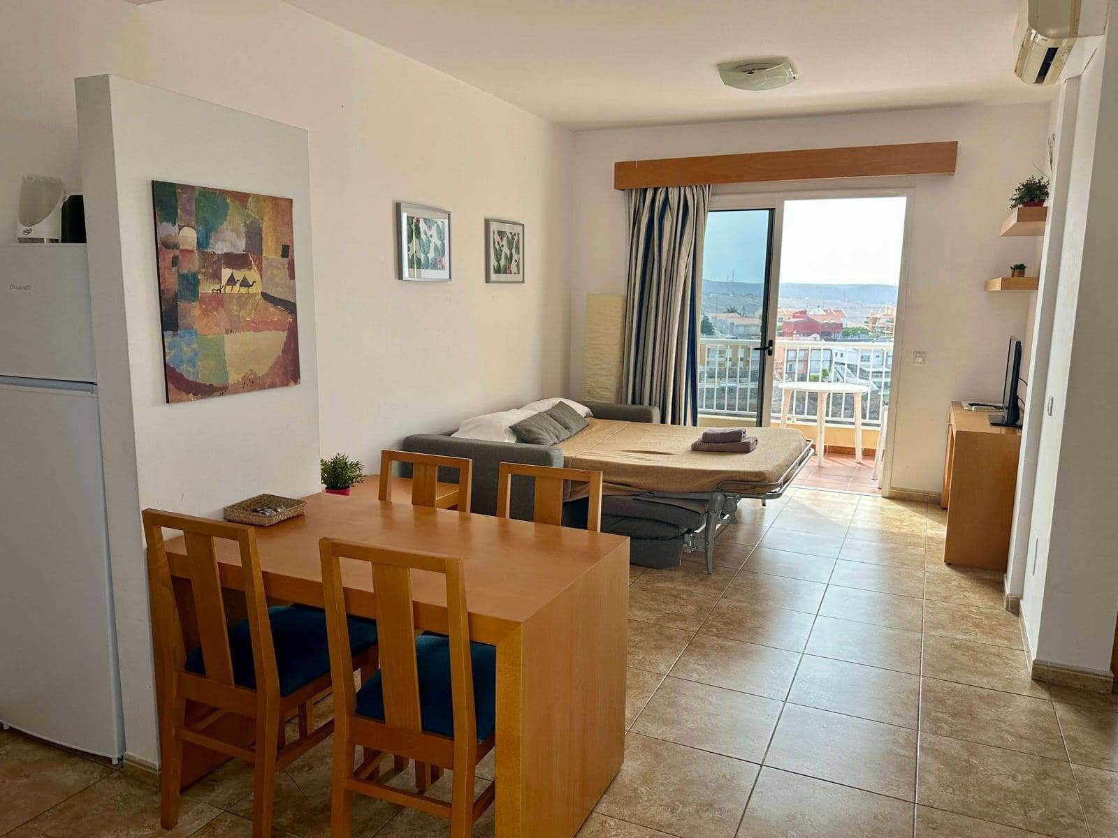 2 soverom Leilighet til salgs i Mogan med svømmebasseng garasje - € 265 000 (Ref: 9173446)