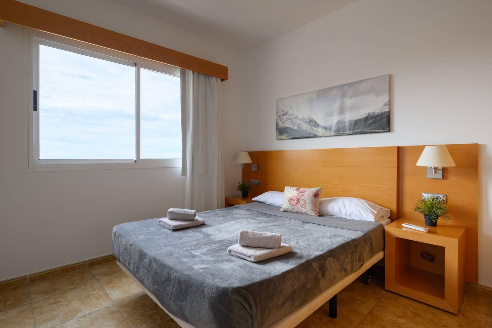 2 makuuhuone Huoneisto myytävänä paikassa Mogan mukana uima-altaan 
autotalli - 265 000 € (Ref: 9173446)