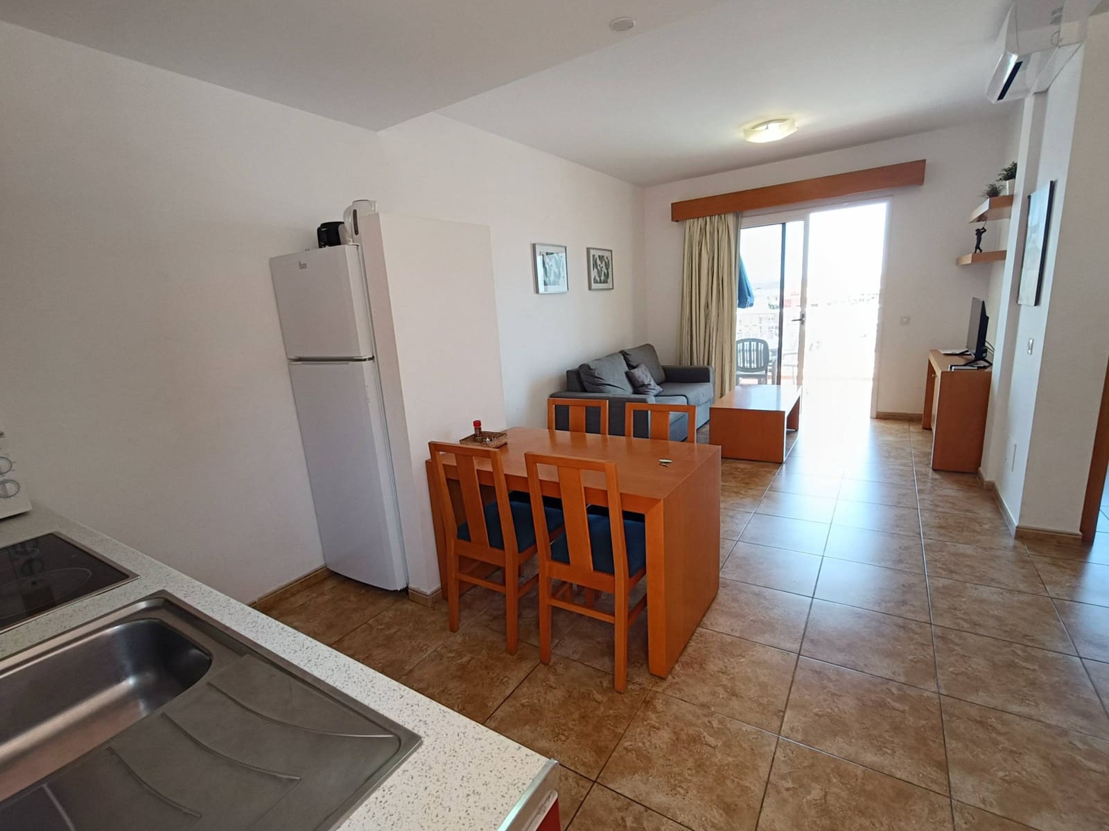 2 makuuhuone Huoneisto myytävänä paikassa Mogan mukana uima-altaan 
autotalli - 265 000 € (Ref: 9173446)