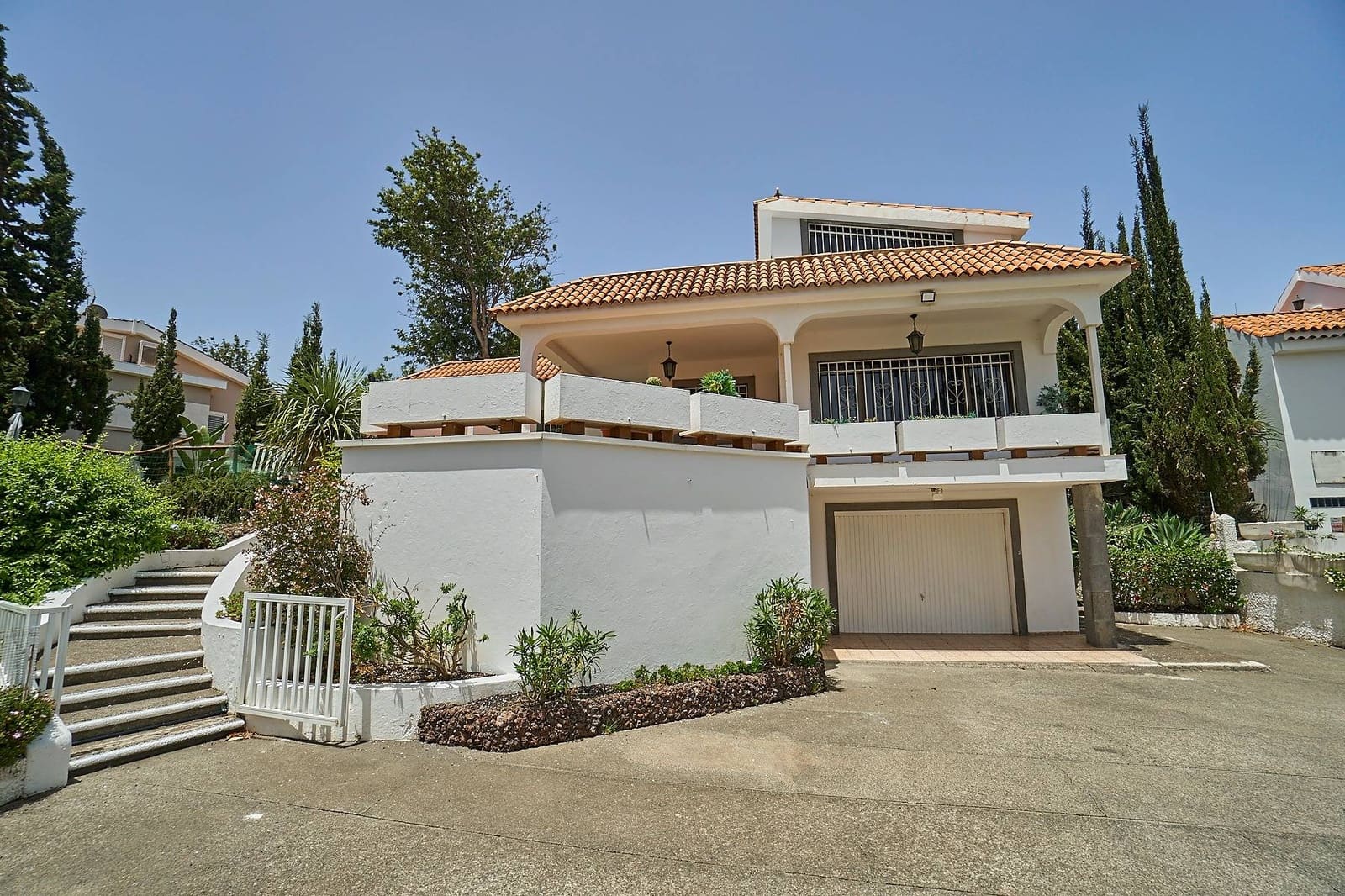 6 soverom Villa til salgs i Santa Brigida med garasje - € 590 000 (Ref: 9173447)