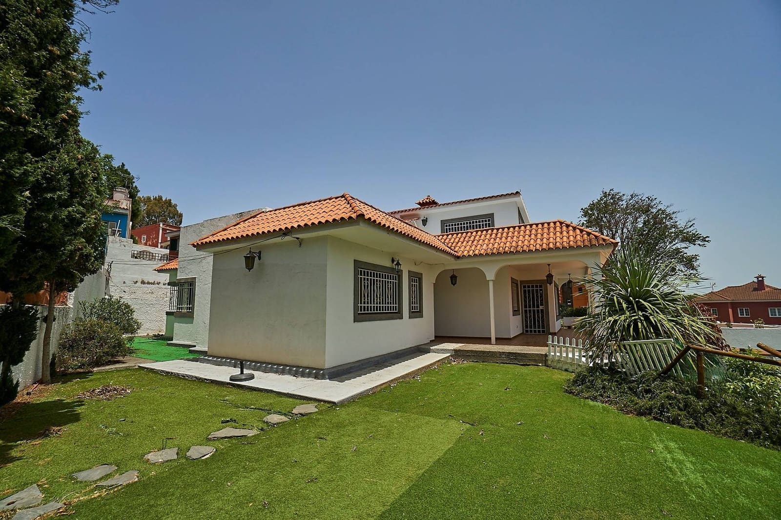 6 soverom Villa til salgs i Santa Brigida med garasje - € 590 000 (Ref: 9173447)