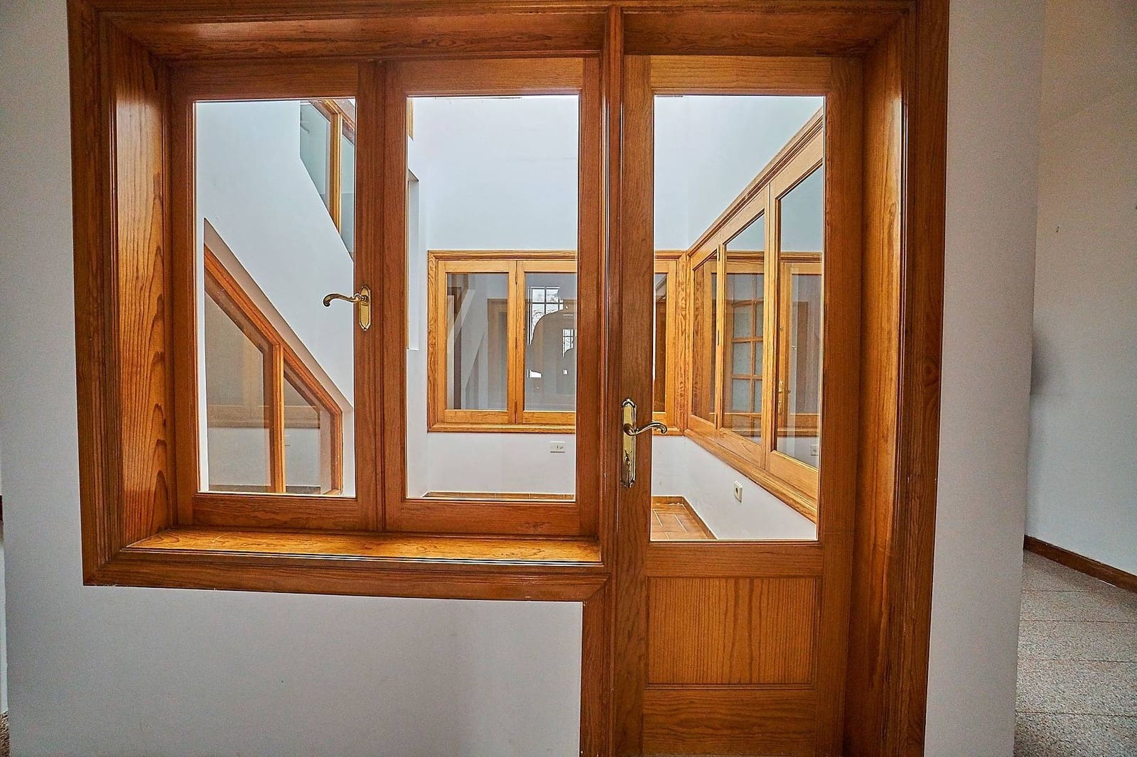 6 soverom Villa til salgs i Santa Brigida med garasje - € 590 000 (Ref: 9173447)