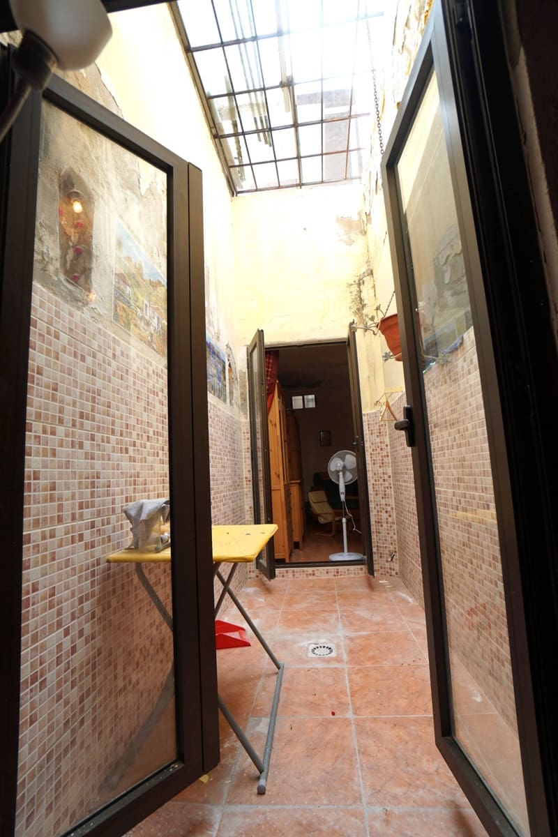 Adosado de 2 habitaciones en Las Palmas de Gran Canaria en venta - 190.000 € (Ref: 9188422)