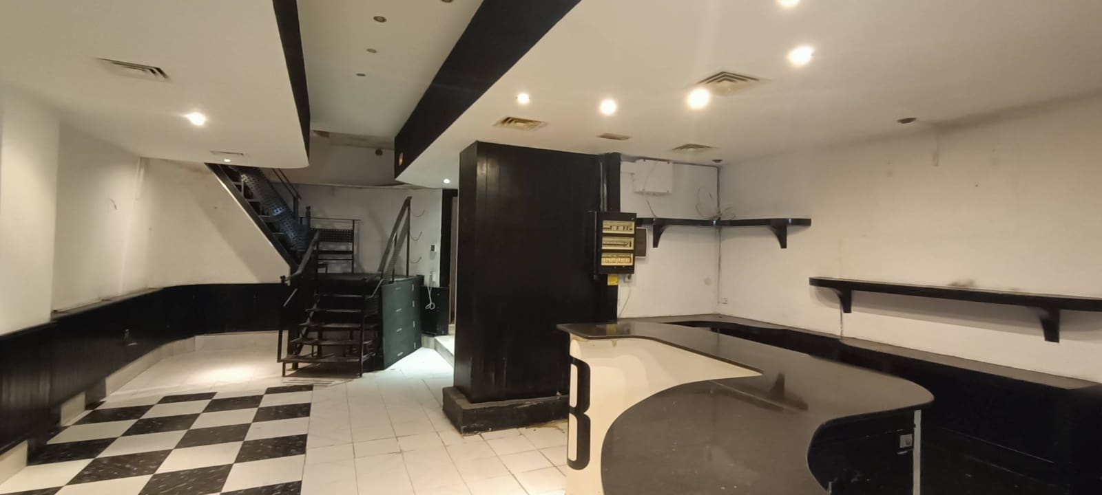 Commerciale in vendita in Santa Cruz de Tenerife - 69.800 € (Rif: 9192320)