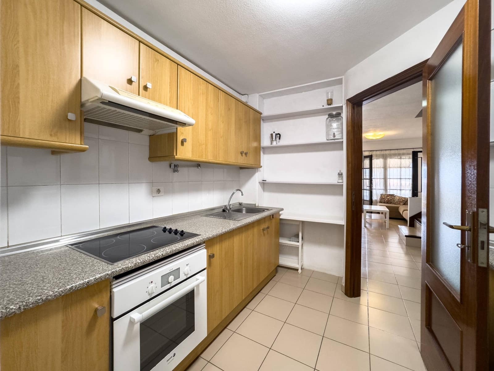 2 makuuhuone Rivitalo vuokrattavana paikassa Radazul mukana 
autotalli - 1 400 € (Ref: 9193788)