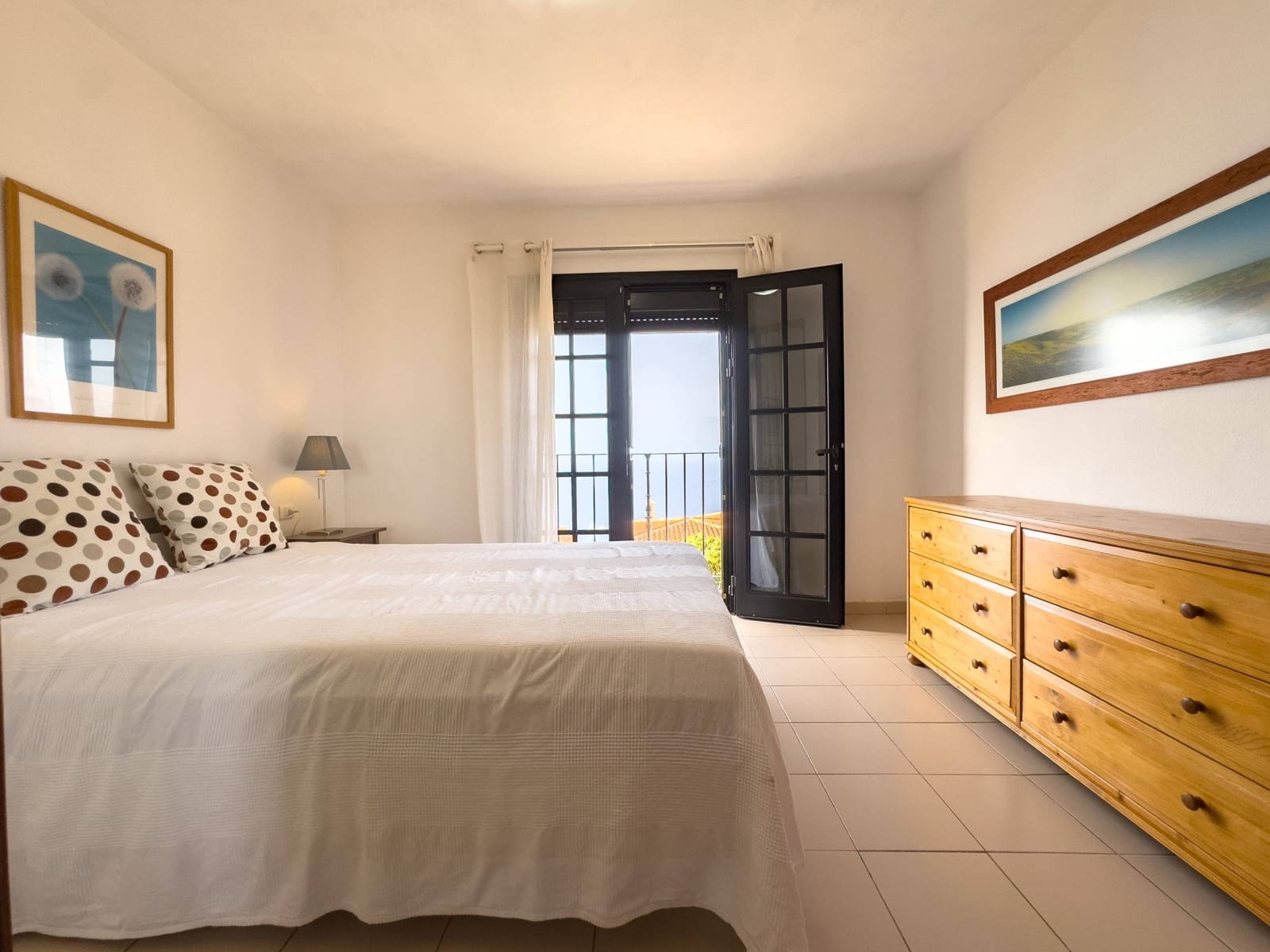 2 makuuhuone Rivitalo vuokrattavana paikassa Radazul mukana 
autotalli - 1 400 € (Ref: 9193788)