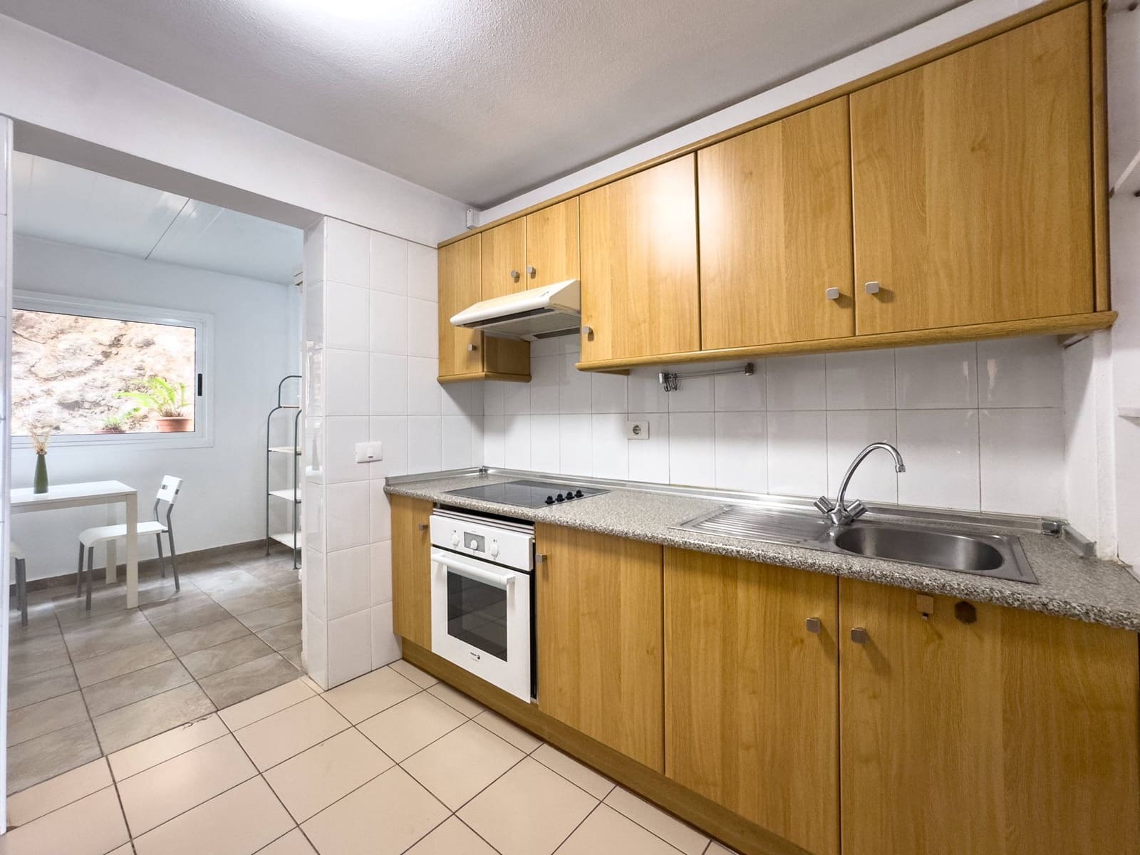 2 makuuhuone Rivitalo vuokrattavana paikassa Radazul mukana 
autotalli - 1 400 € (Ref: 9193788)