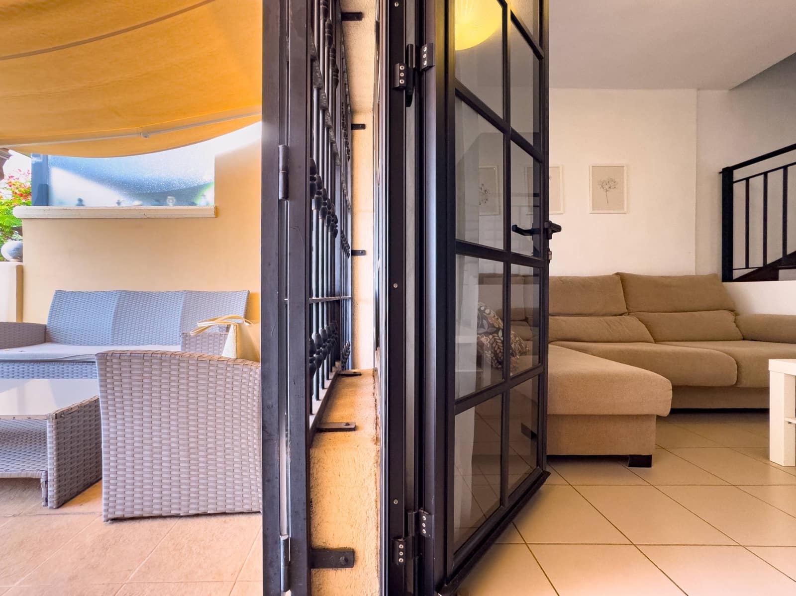 2 makuuhuone Rivitalo vuokrattavana paikassa Radazul mukana 
autotalli - 1 400 € (Ref: 9193788)