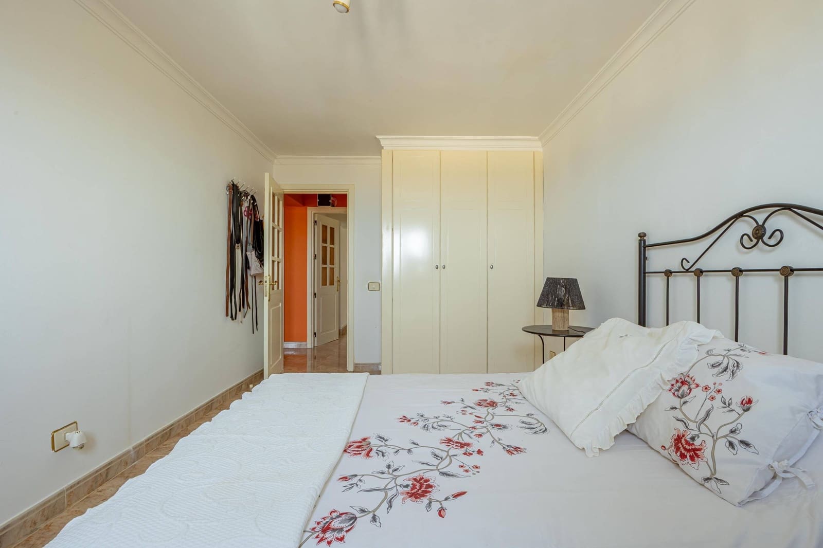 3 bedroom Villa for sale in Telde with pool garage - € 625,000 (Ref: 9195529)