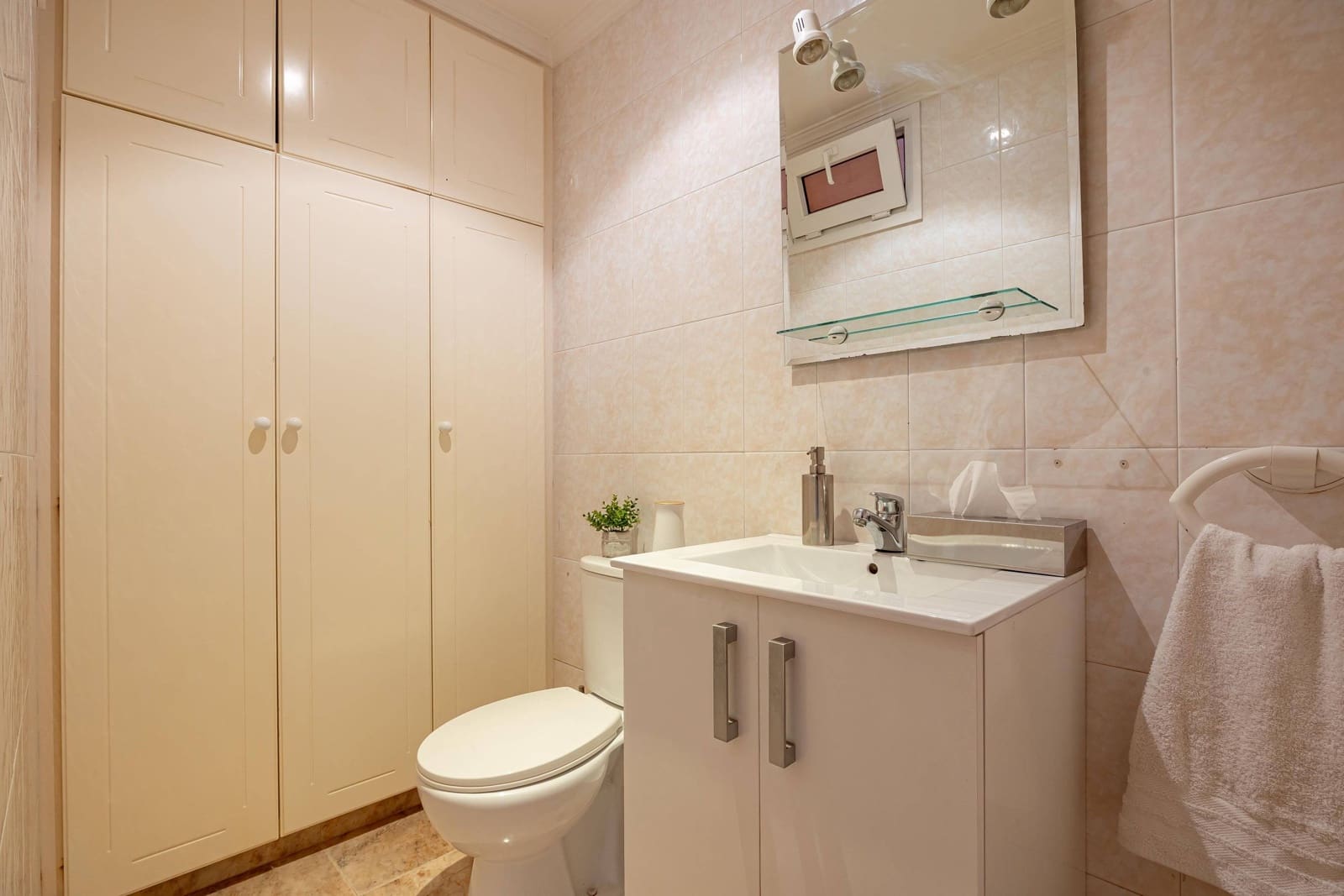 3 bedroom Villa for sale in Telde with pool garage - € 625,000 (Ref: 9195529)