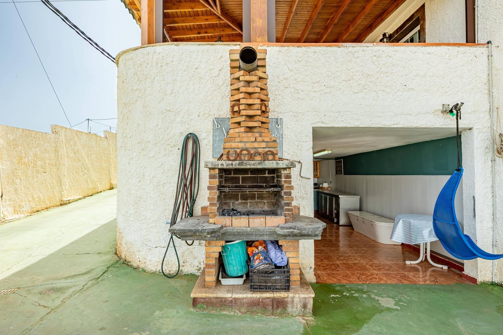 3 bedroom Villa for sale in Telde with pool garage - € 625,000 (Ref: 9195529)