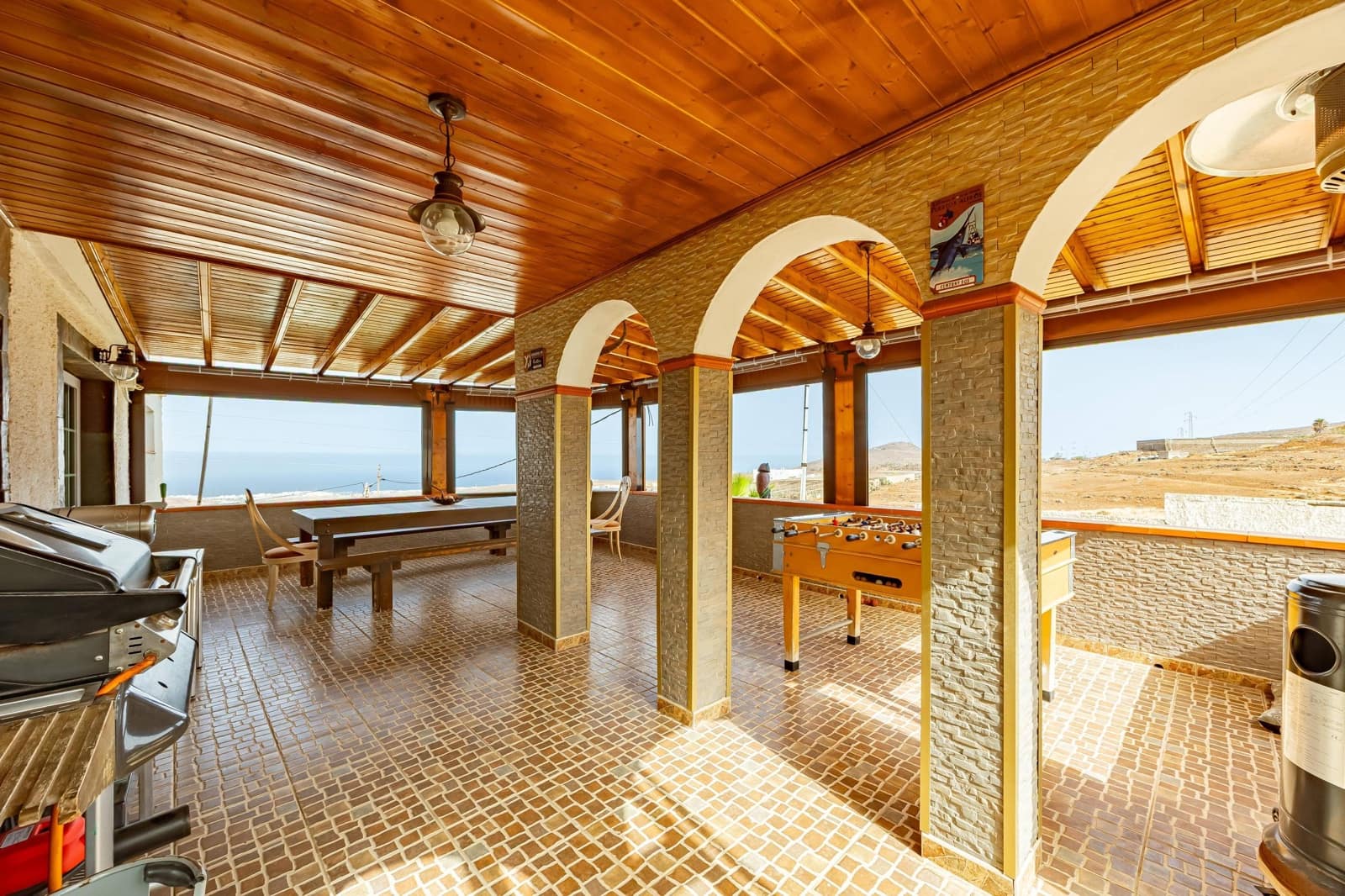 3 bedroom Villa for sale in Telde with pool garage - € 625,000 (Ref: 9195529)