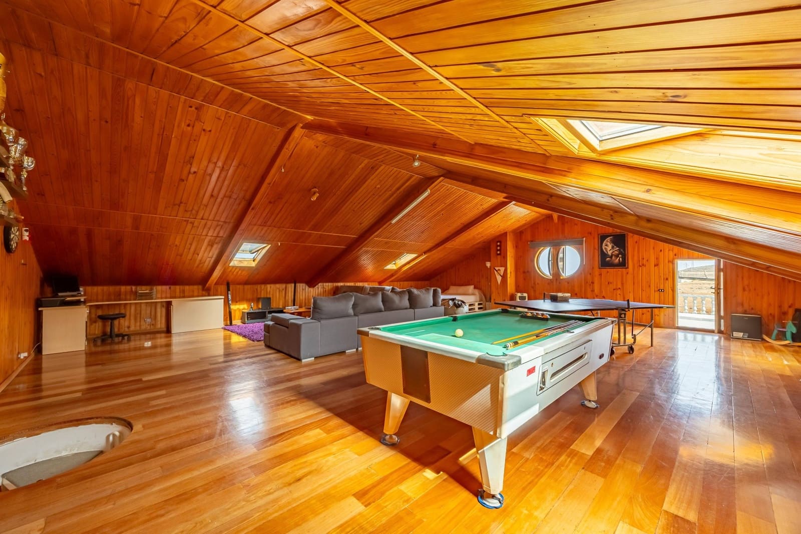 3 bedroom Villa for sale in Telde with pool garage - € 625,000 (Ref: 9195529)