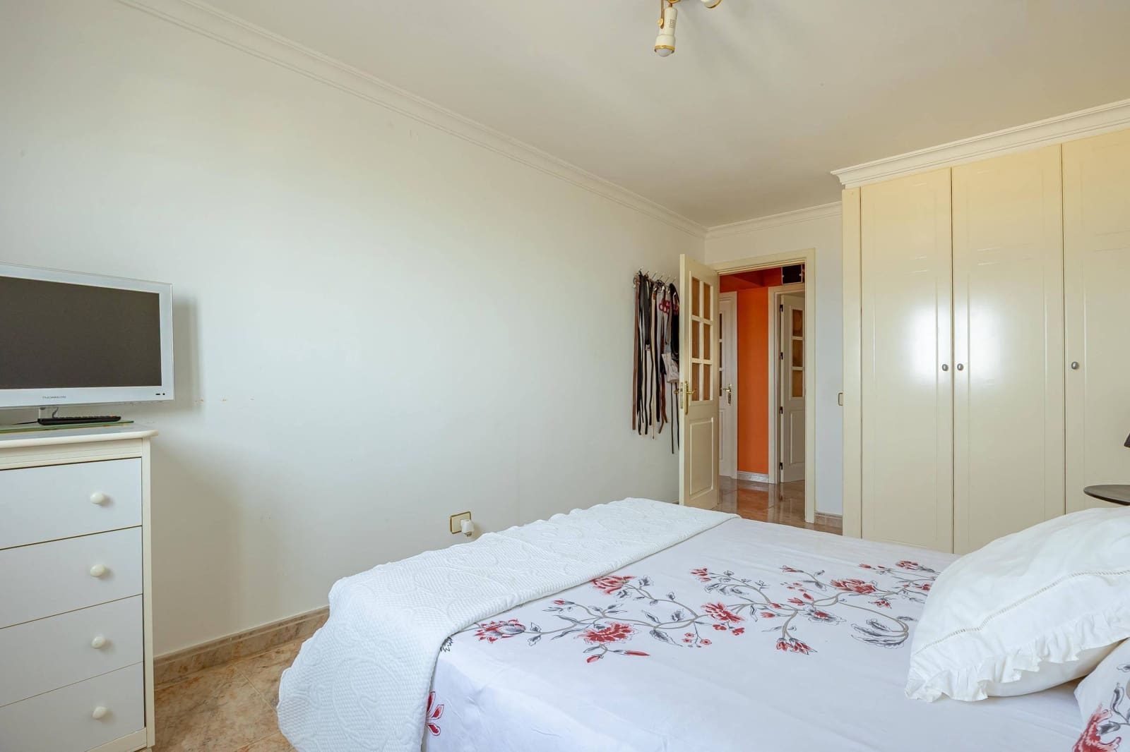 3 soveværelse Villa til salg i Telde med swimmingpool garage - € 625.000 (Ref: 9195529)