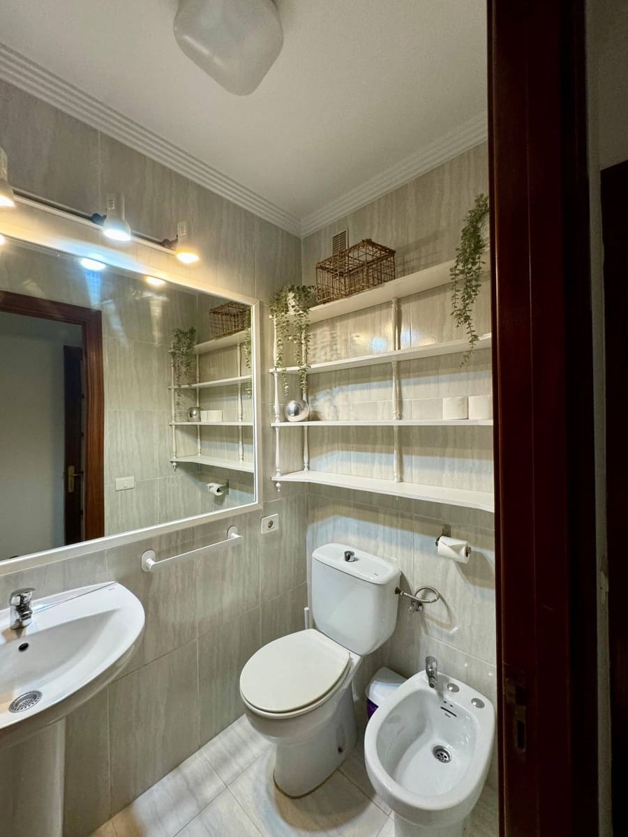 3 soverom Leilighet til salgs i Las Palmas de Gran Canaria med garasje - € 370 000 (Ref: 9200478)