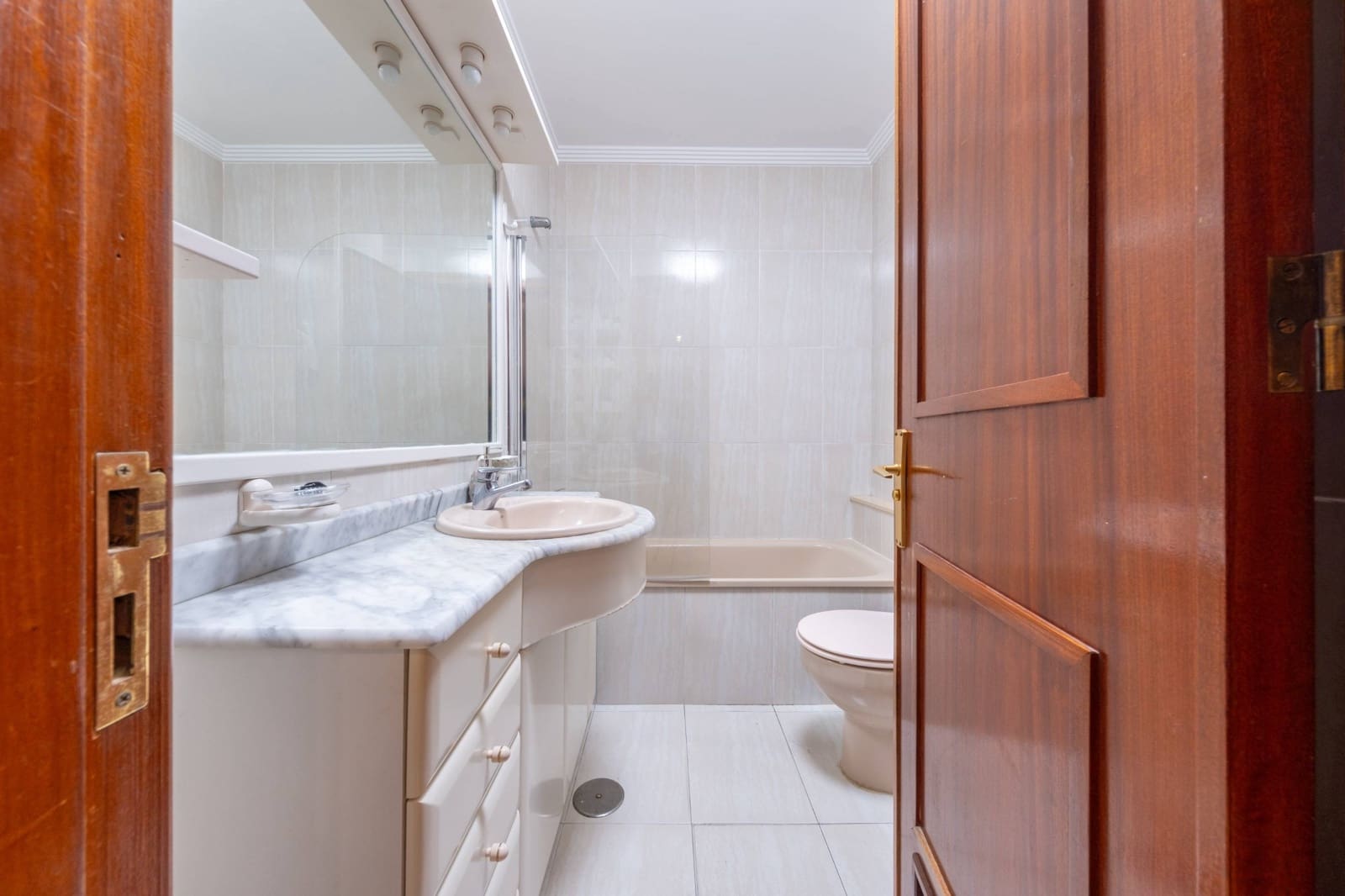 3 soverom Leilighet til salgs i Las Palmas de Gran Canaria med garasje - € 370 000 (Ref: 9200478)