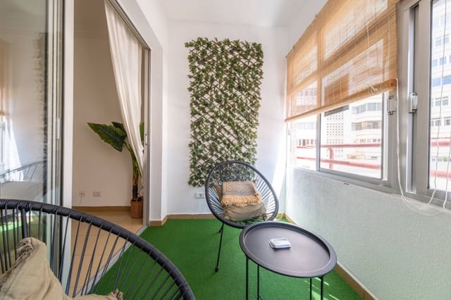 3 soverom Leilighet til salgs i Guanarteme, Las Palmas de Gran Canaria med garasje - € 370 000 (Ref: 9200478)