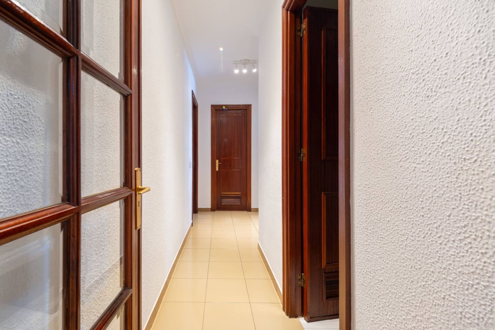 3 makuuhuone Asunto myytävänä paikassa Las Palmas de Gran Canaria mukana 
autotalli - 360 000 € (Ref: 9200478)