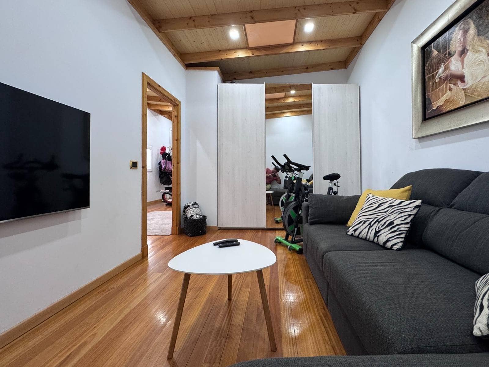 5 slaapkamer Rijtjeshuis te koop in Telde - € 775.000 (Ref: 9202419)