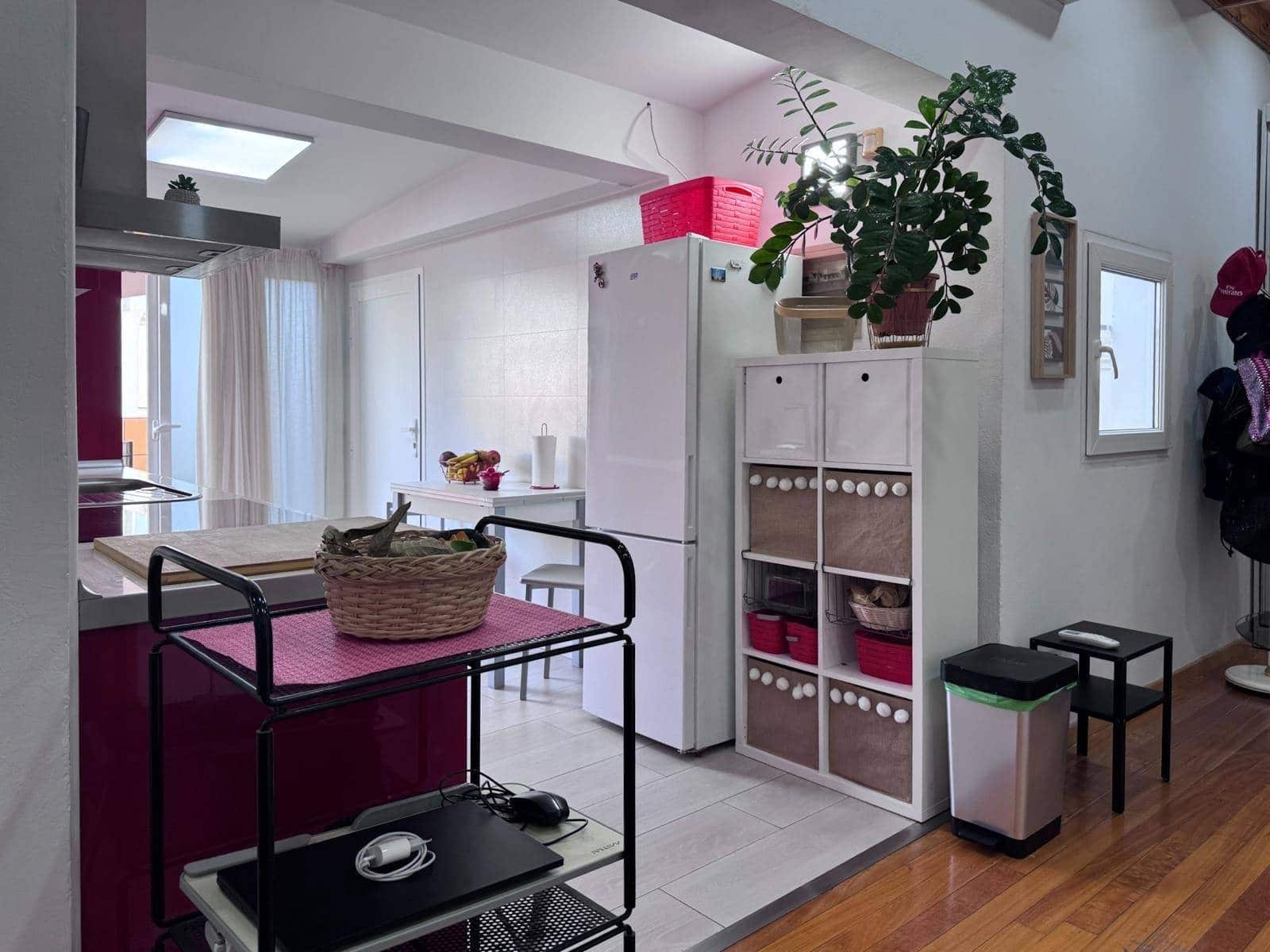 5 slaapkamer Rijtjeshuis te koop in Telde - € 775.000 (Ref: 9202419)