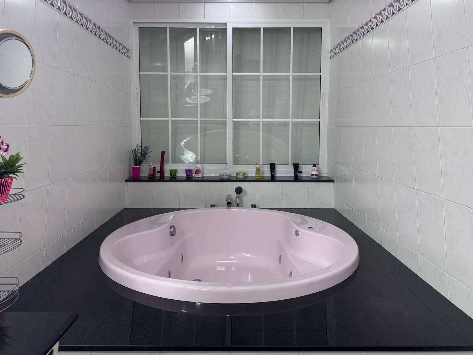 5 slaapkamer Rijtjeshuis te koop in Telde - € 775.000 (Ref: 9202419)