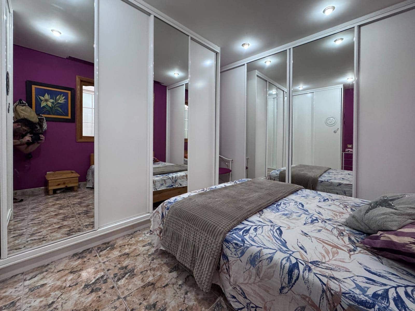 5 slaapkamer Rijtjeshuis te koop in Telde - € 775.000 (Ref: 9202419)