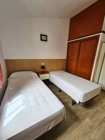 2 quarto Bungalow para arrendar em Playa del Inglés, San Bartolomé de Tirajana - 1 700 € (Ref: 9232904)