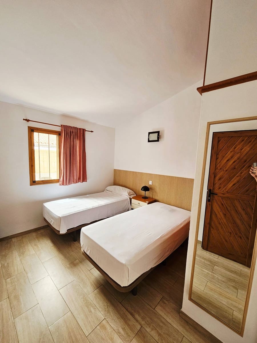 2 bedroom Bungalow for rent in Playa del Ingles - € 1,700 (Ref: 9232904)