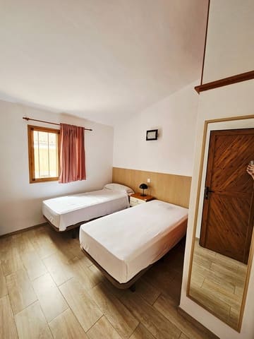 2 quarto Bungalow para arrendar em Playa del Inglés, San Bartolomé de Tirajana - 1 700 € (Ref: 9232904)