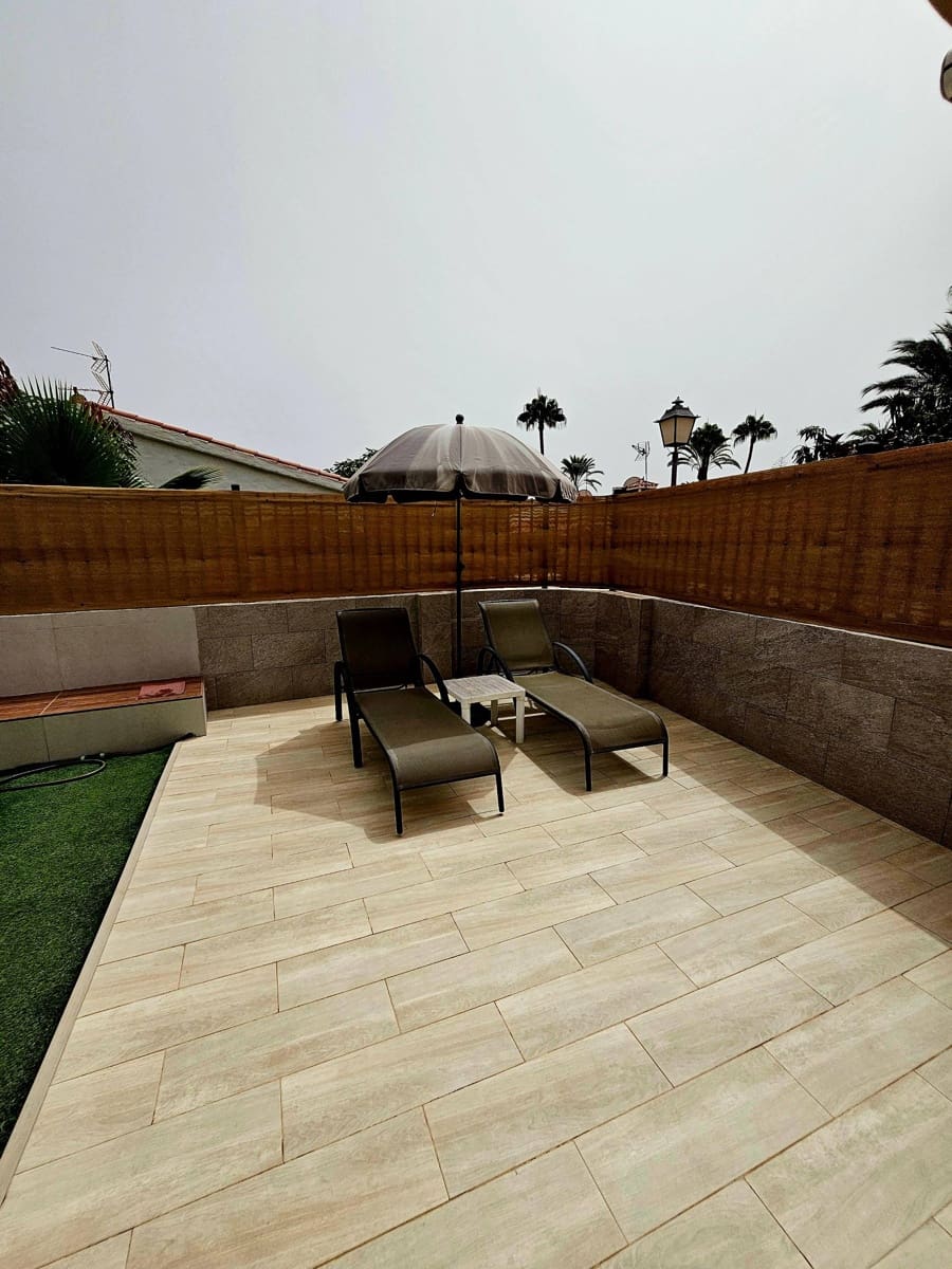 2 bedroom Bungalow for rent in Playa del Ingles - € 1,700 (Ref: 9232904)