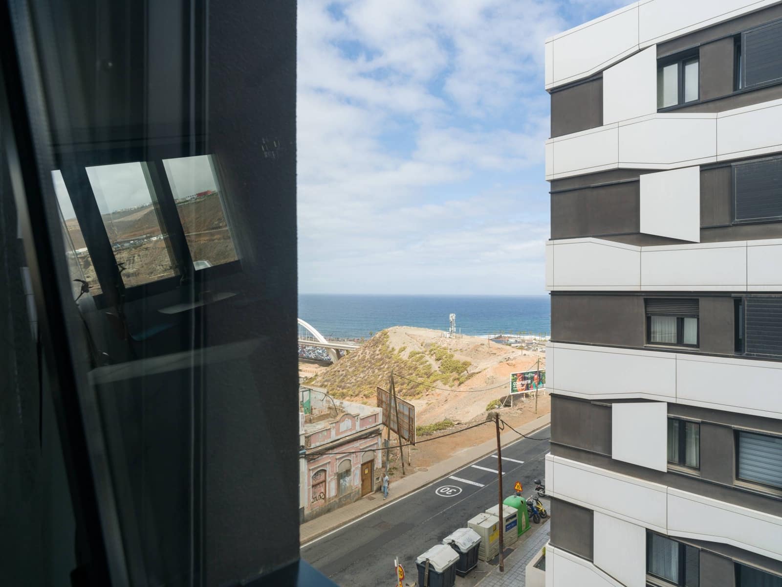 3 bedroom Flat for sale in Las Palmas de Gran Canaria with pool garage - € 370,000 (Ref: 9236428)