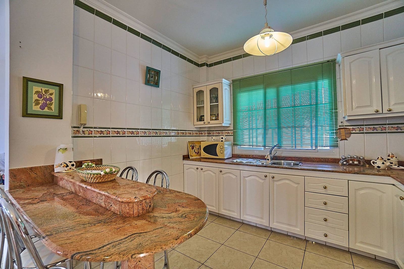 4 bedroom Terraced Villa for sale in La Aldea de San Nicolas with garage - € 240,000 (Ref: 9240415)