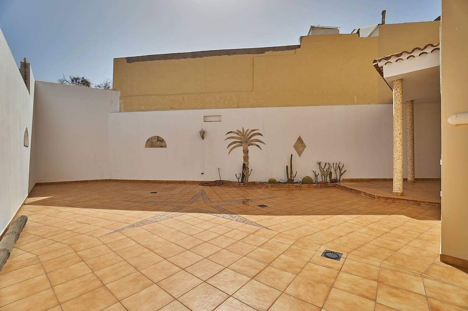 Adosado de 4 habitaciones en La Aldea de San Nicolas en venta con garaje - 240.000 € (Ref: 9240415)