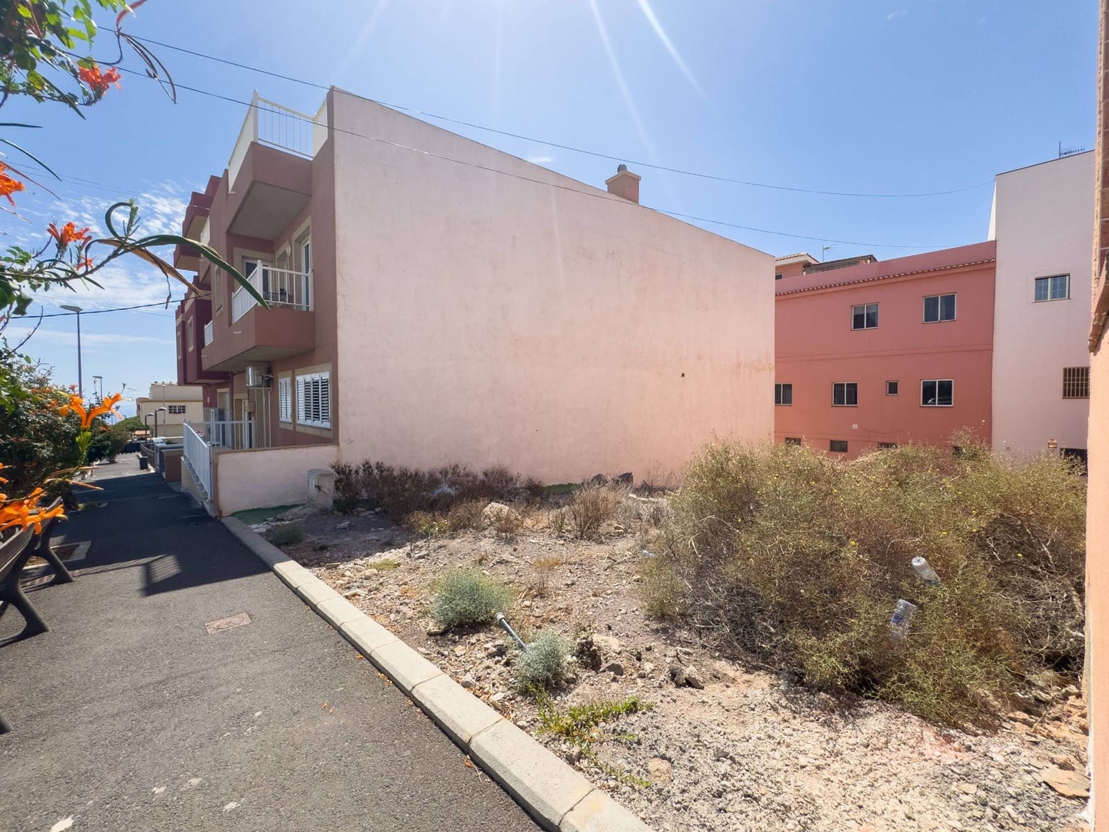 Terrain à Bâtir à vendre à San Isidro de Abona - 100 000 € (Ref: 9240416)