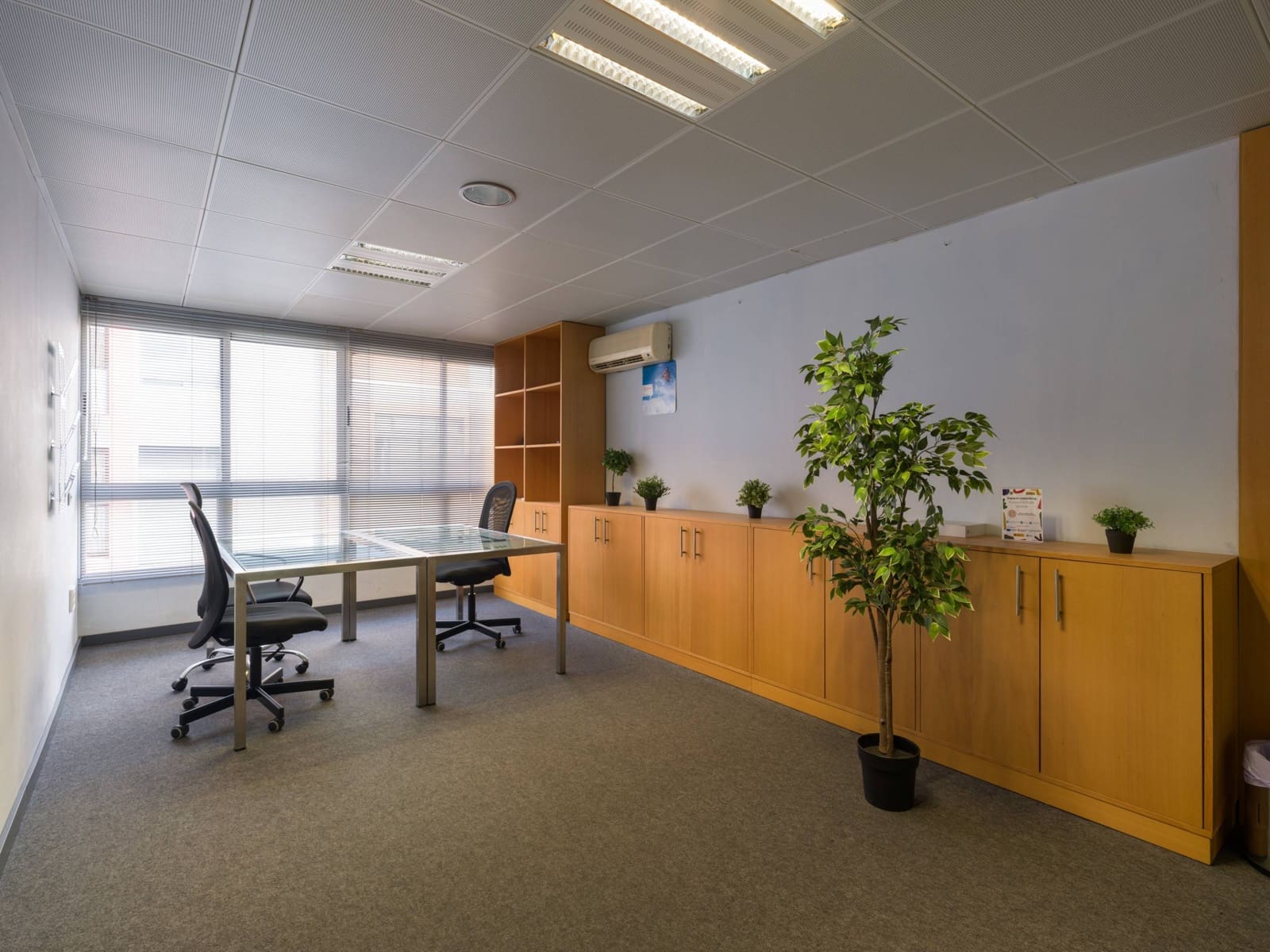 Kontor til salg i Las Palmas de Gran Canaria med garage - € 780.000 (Ref: 9255284)