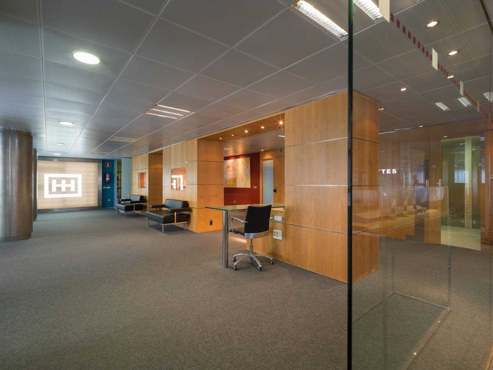 Office for sale in Las Palmas de Gran Canaria with garage - € 780,000 (Ref: 9255284)