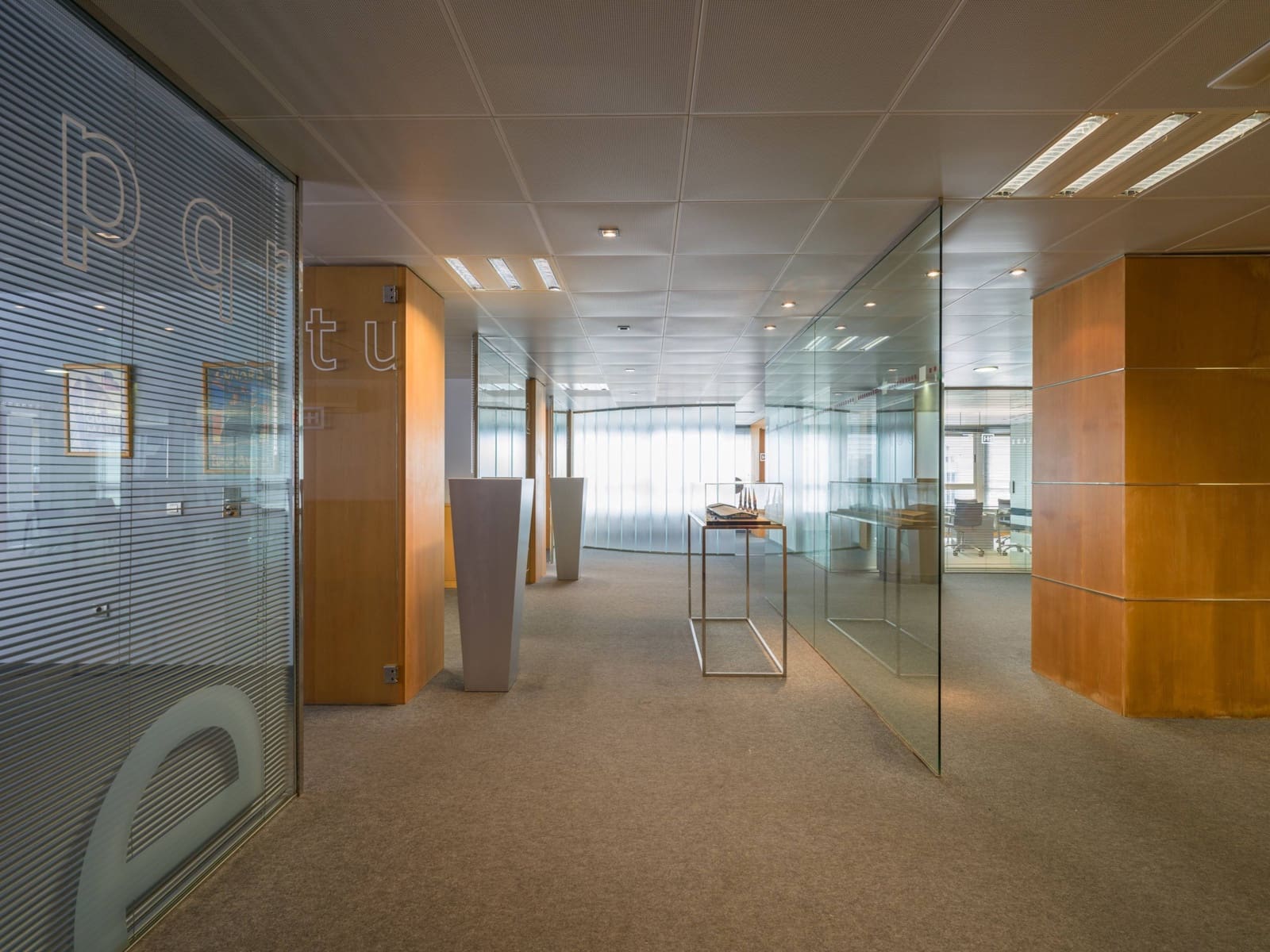 Office for sale in Las Palmas de Gran Canaria with garage - € 780,000 (Ref: 9255284)