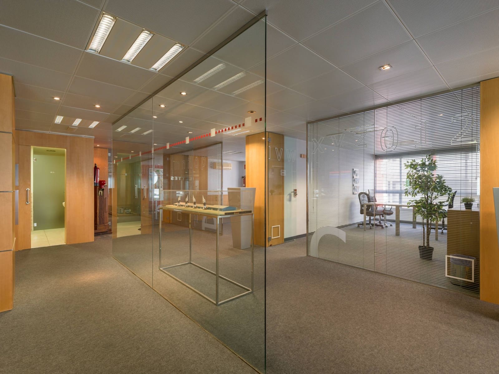 Office for sale in Las Palmas de Gran Canaria with garage - € 780,000 (Ref: 9255284)