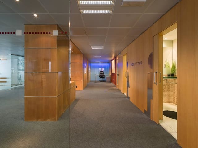 Ufficio in vendita in Isleta, Las Palmas de Gran Canaria con garage - 780.000 € (Rif: 9255284)